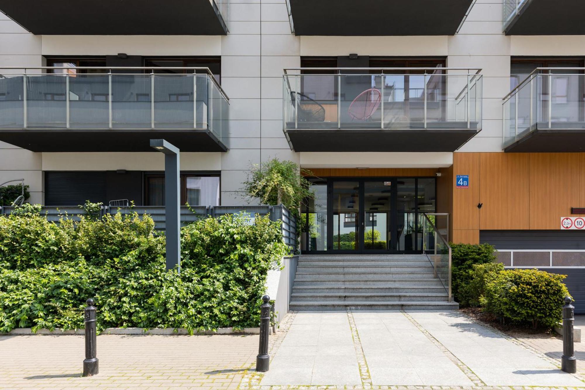 Royal Garden Apartment In Wilanow By Renters Prestige Warschau Exterior foto